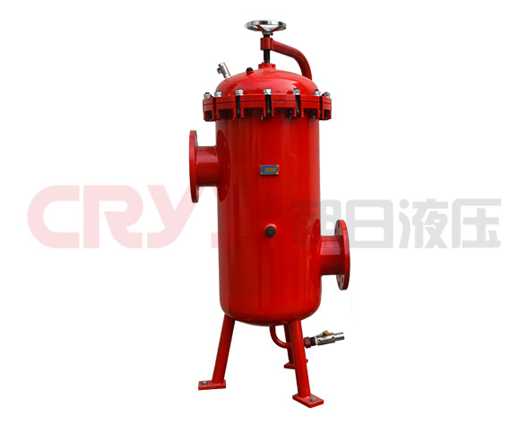 DRLF系列大流量回油過(guò)濾器的濾芯采用化纖過(guò)濾材質(zhì),具有過(guò)濾精度高、通油能力大、原始?jí)毫π　⒓{污量大等優(yōu)點(diǎn)，并裝有壓差發(fā)訊器及旁通閥，當(dāng)濾芯堵塞到進(jìn)出口壓差為0…